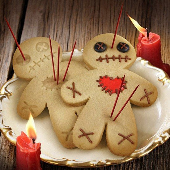 &quot;Cursed Cookies&quot; Voodoo Doll Cookie Cutter by Fred &amp; Friends - InkedShop - 4