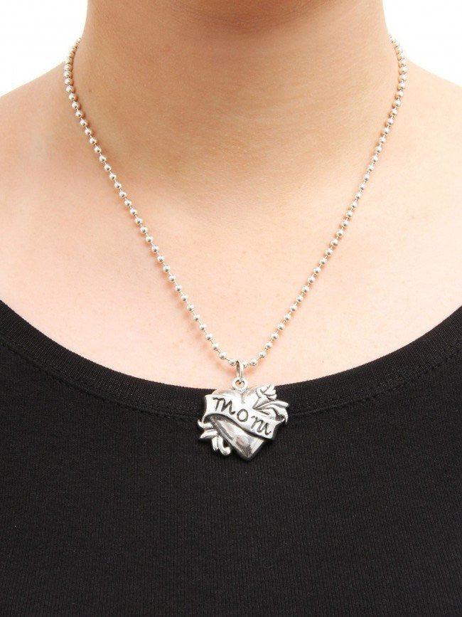 Mom Tattoo Necklace by Femme Metale - InkedShop - 3
