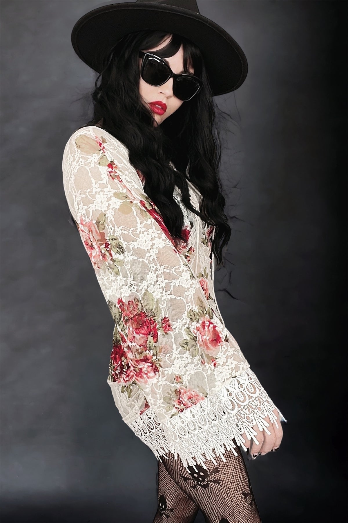 Women&#39;s Brunch with a Vampire Vintage Rose Lace Dress