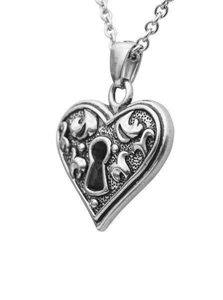 &quot;Guarded Heart&quot; by Controse (Silver) - www.inkedshop.com