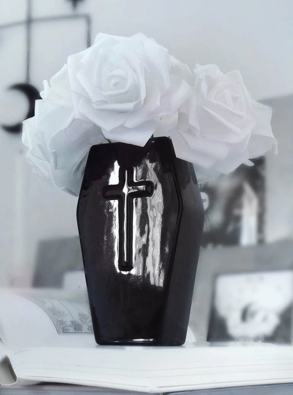 Coffin Vase
