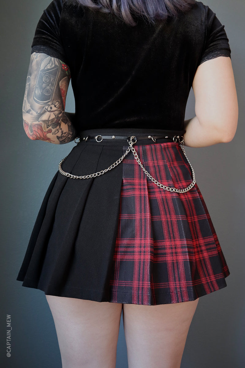 Women&#39;s Tartan Pleated Chain Skirt