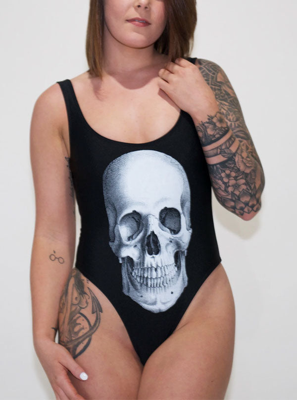 Women&#39;s Skull Body Swimsuit