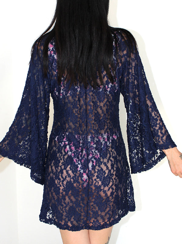 Women&#39;s Festival Witch Coverup