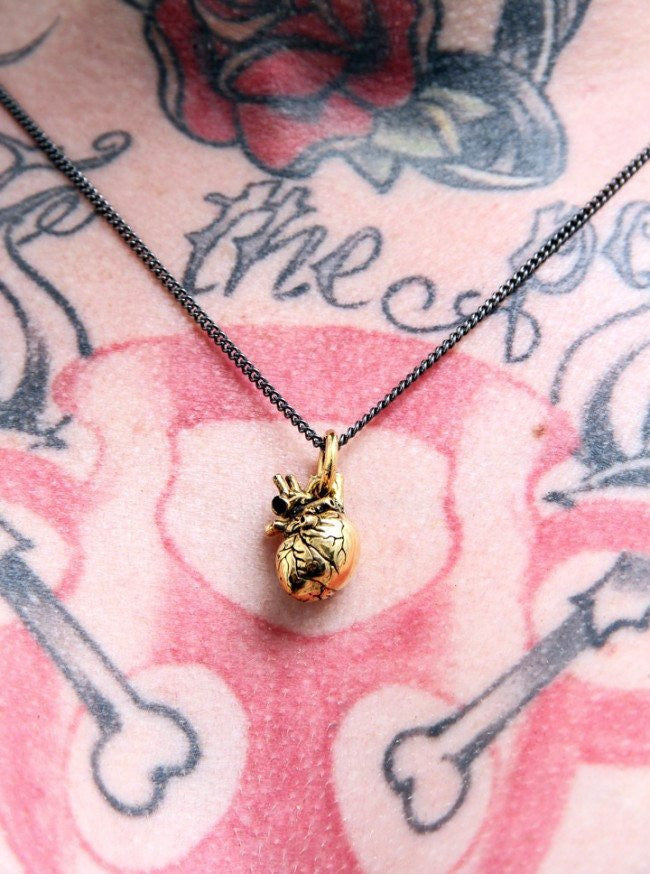 &quot;Small Anatomical Heart&quot; Pendant by Lost Apostle (Gold-Plated Bronze) - InkedShop - 2