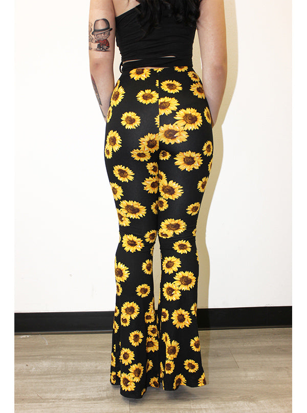 Women&#39;s Sunflower Stunner Bell Bottoms