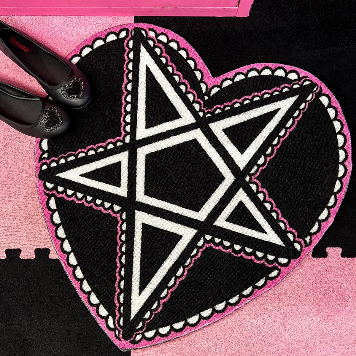 Cute Pentagram Heart Shaped Rug